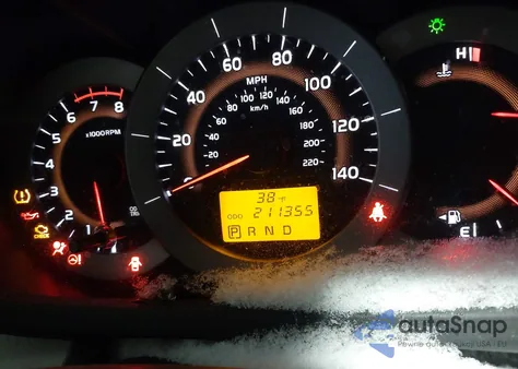 2011 Toyota Rav4 из США, поврежденный, VIN 2T3BF4DV1BW087569